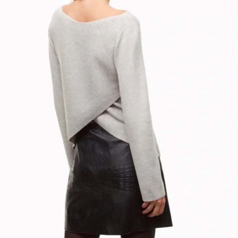 Aritiza Babaton - Kitano Sweater Ribbed Knit Twist Back Minimalist Sweater - Picture 2 of 12